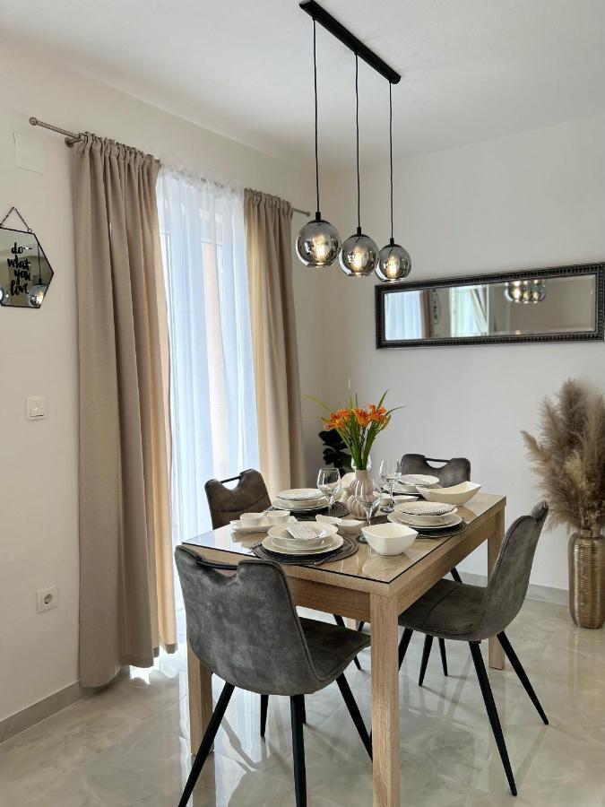 Apartment One Split Buitenkant foto