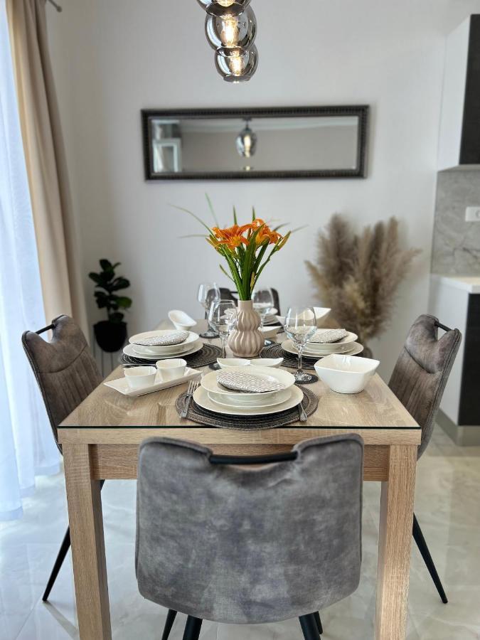 Apartment One Split Buitenkant foto
